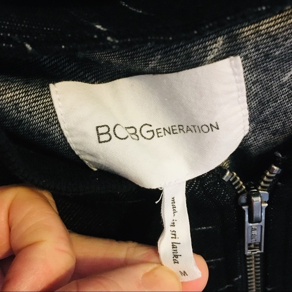 BCBGeneration Choker Zip Up - Picture 3 of 4